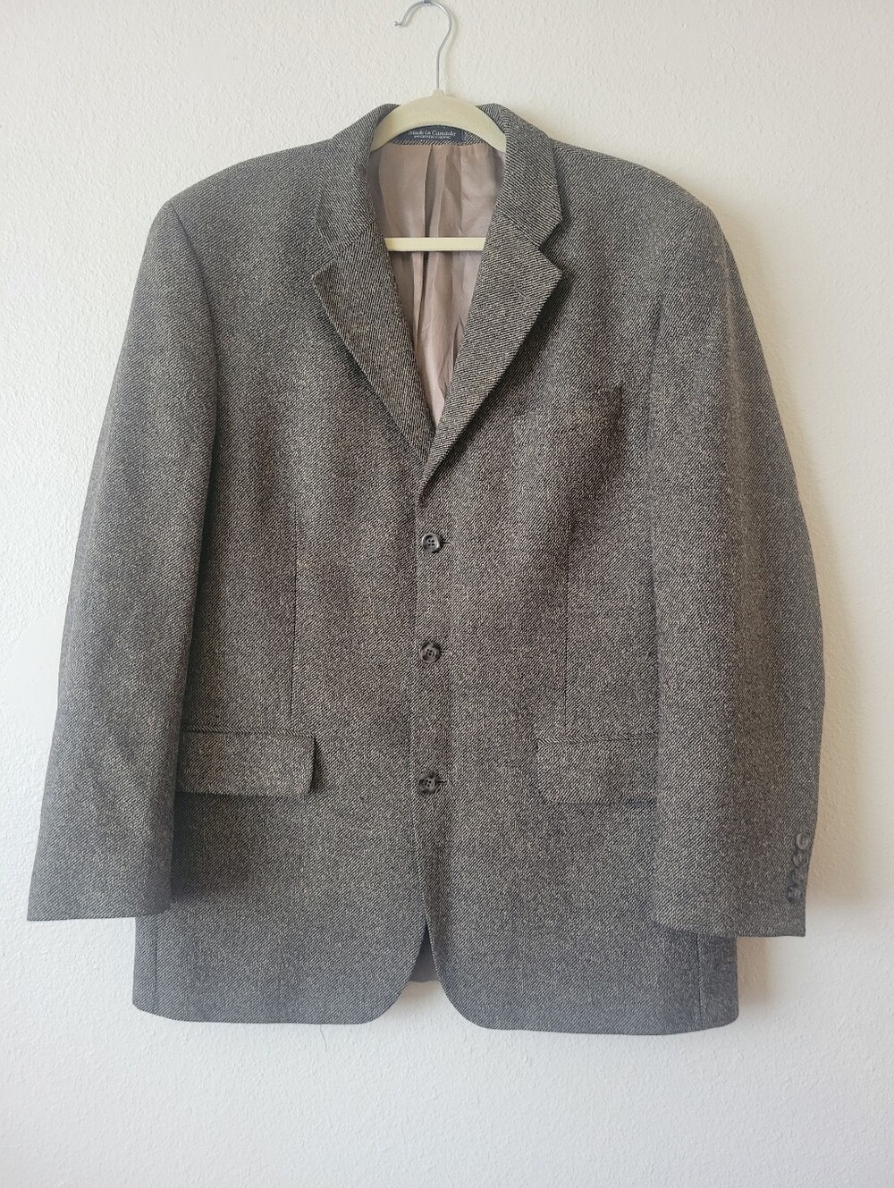 Ralph Lauren Men's Black and Beige Herringbone Sport Coat 42L